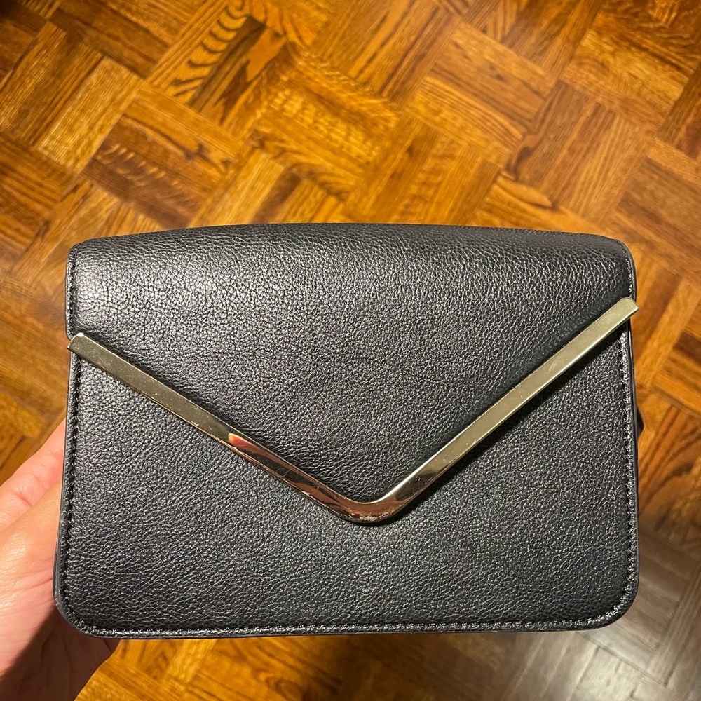 Elegant Black Leather Handbag